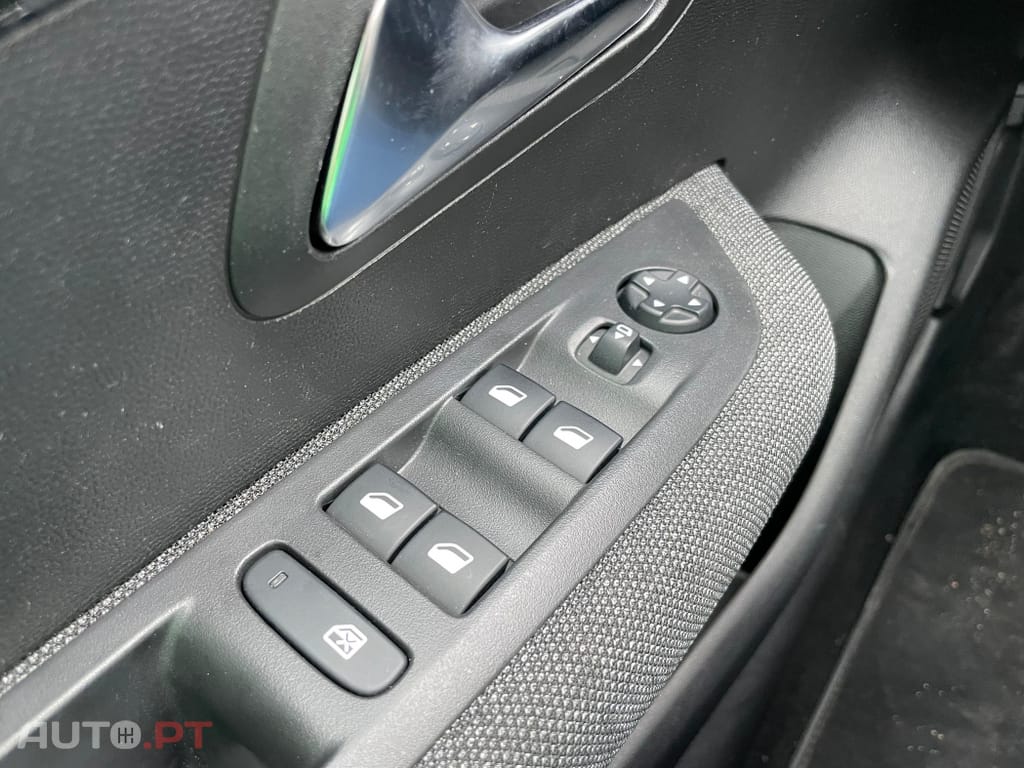 Peugeot 208 1.2 PureTech Allure Pack EAT8