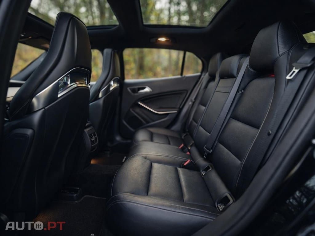 Mercedes-Benz GLA 45 AMG 4-Matic