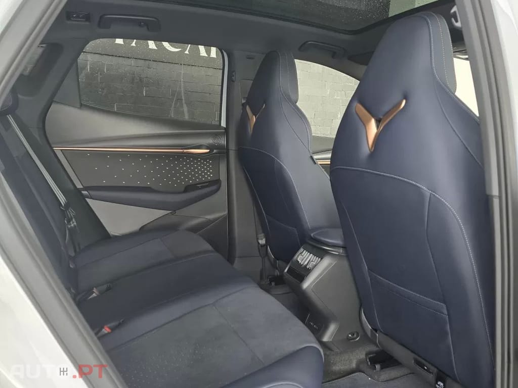 Cupra Tavascan 77 kWh Adrenaline