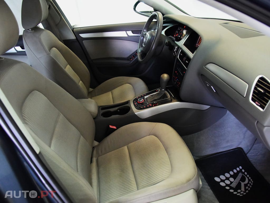 Audi A4 Avant 2.0 TDi Business Line Advance Multitronic