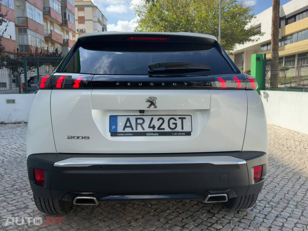 Peugeot 2008 1.2 PureTech Allure Pack EAT8