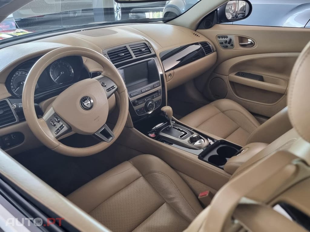 Jaguar XK 4.2 V8