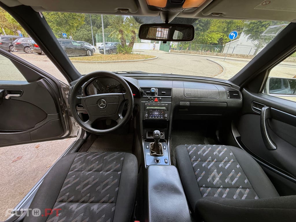 Mercedes-Benz C 220 CDI ESPRIT