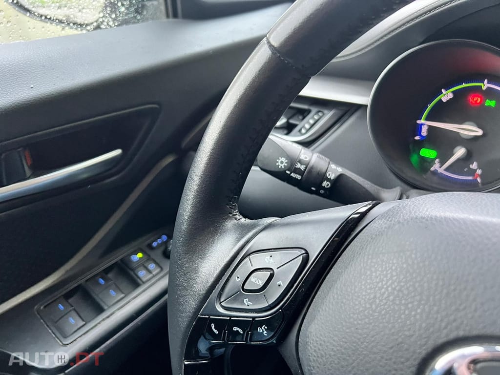 Toyota C-HR 1.8 Hybrid Comfort