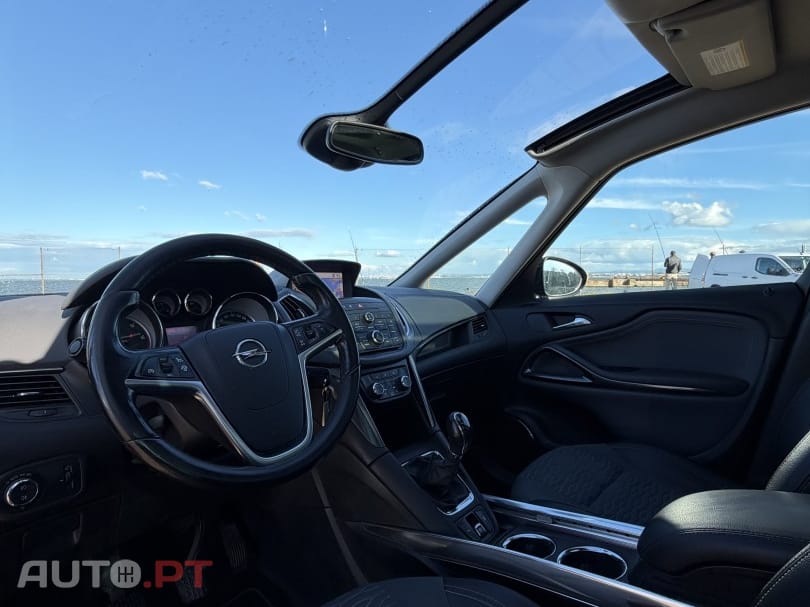 Opel Zafira 2.0 CDTi Cosmo