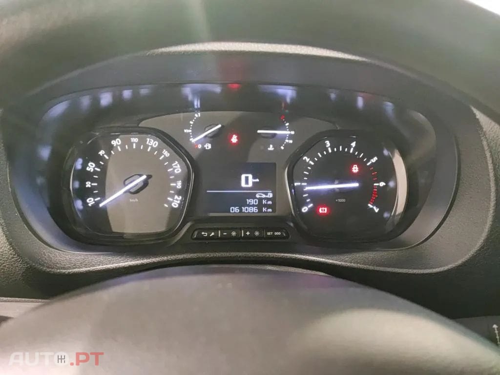 Peugeot Expert EXPERT 1.5 BlueHDi L2H1 Premium Standard