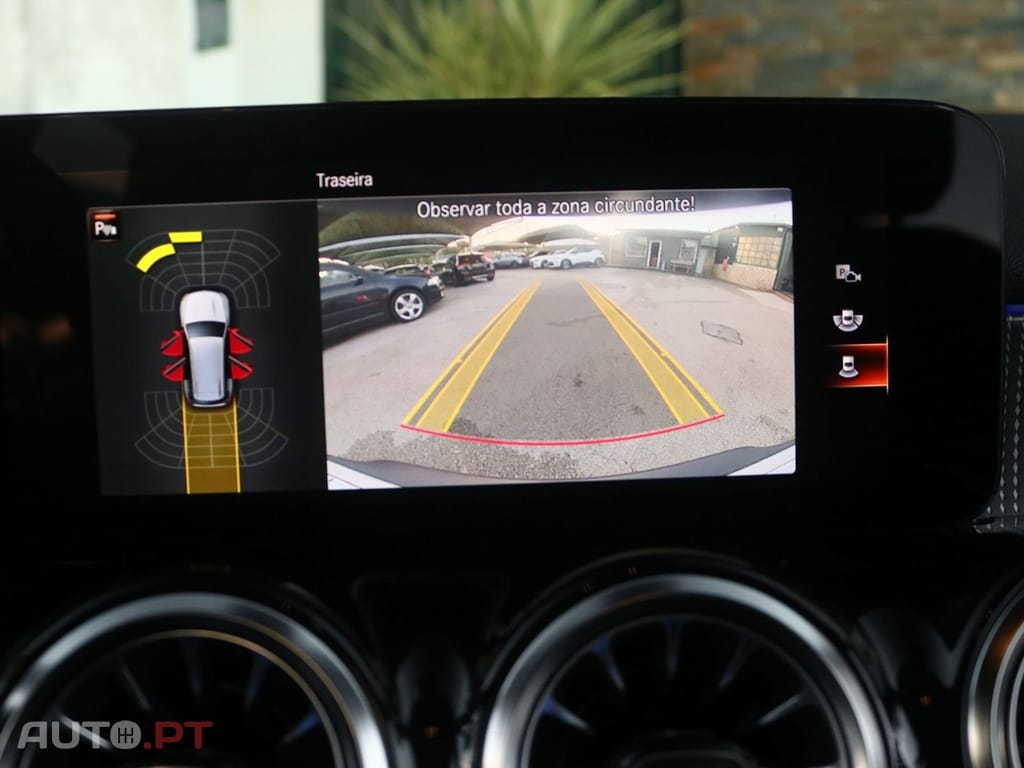 Mercedes-Benz EQB 250 EDITION