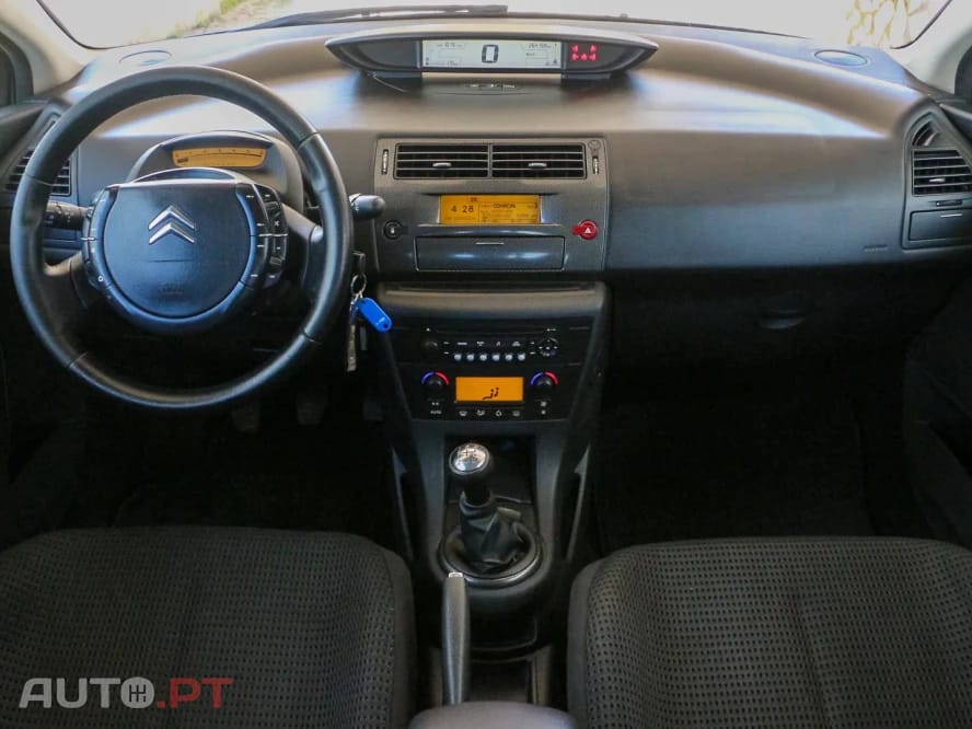 Citroen C4 1.6 HDi 110 VTR