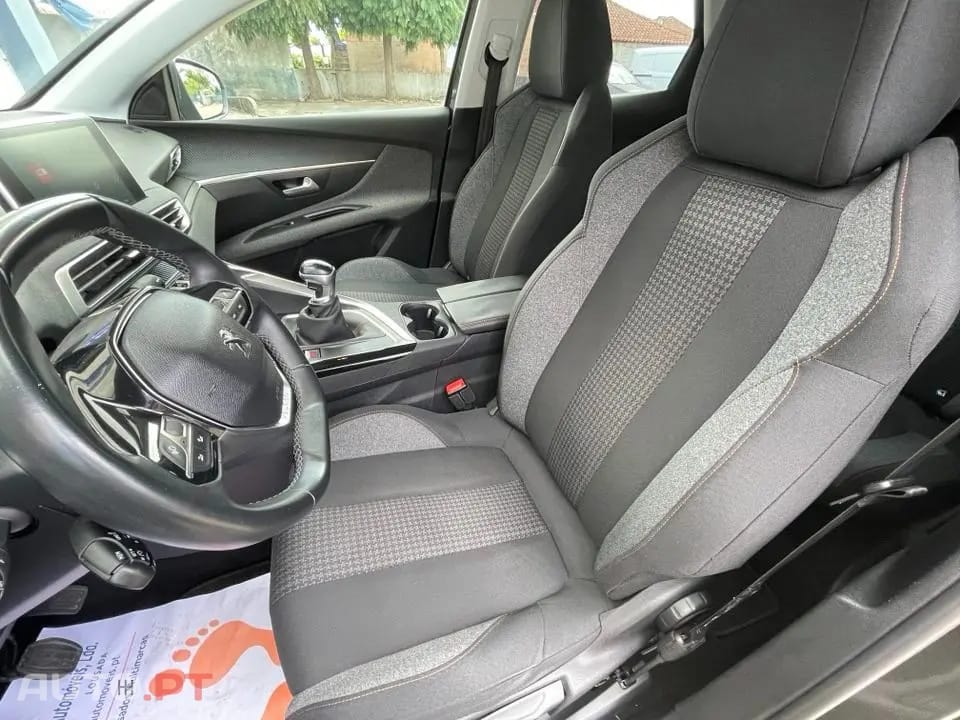 Peugeot 3008 1.5 BlueHDi Active Pack