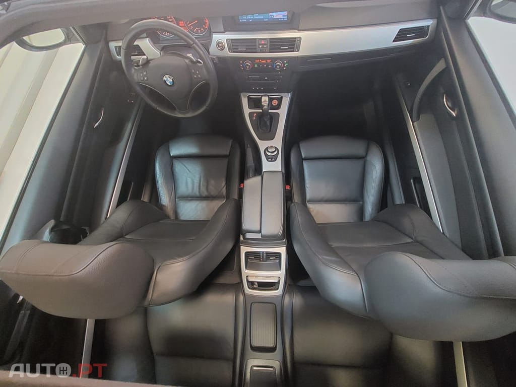 BMW 335 i Coupe Aut.