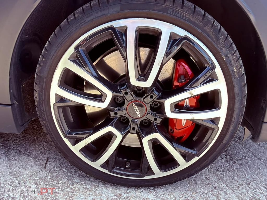 MINI Cabrio John Cooper Works Auto Desportiva