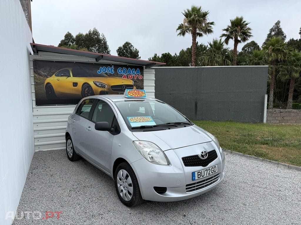 Toyota Yaris 1.0 VVT-i Comfort+AC