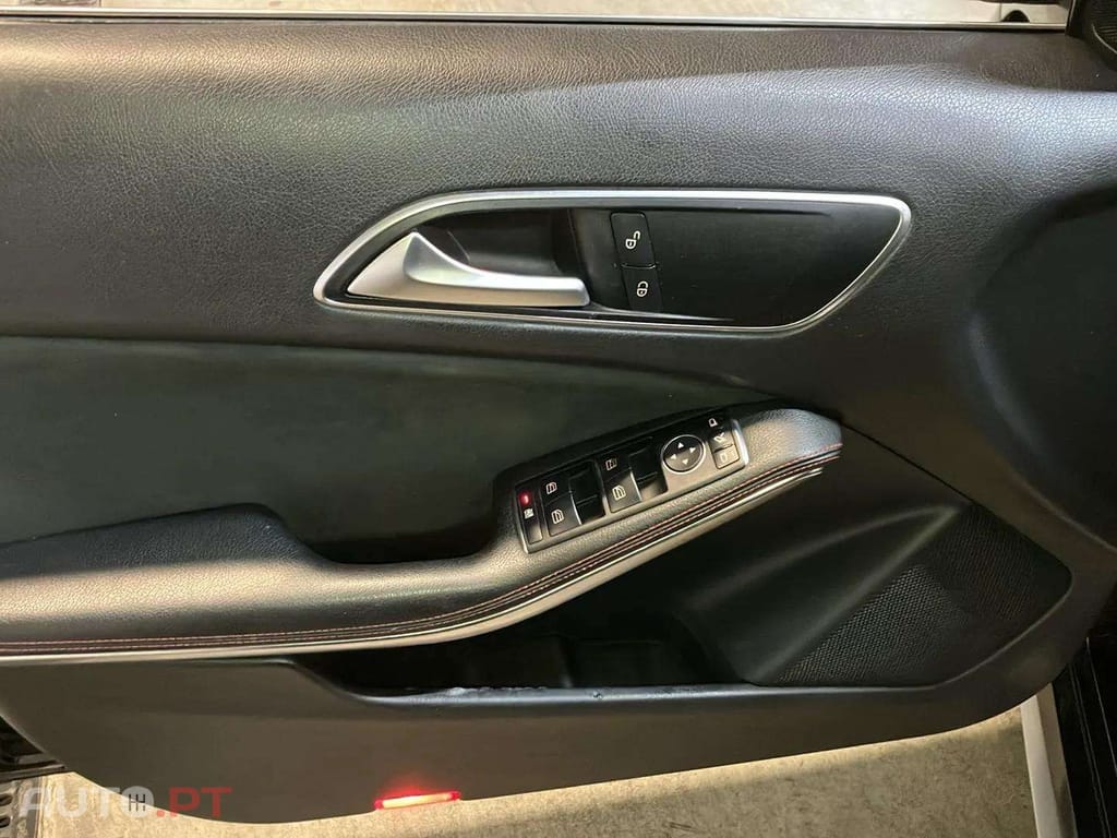 Mercedes-Benz A 45 AMG 4-Matic