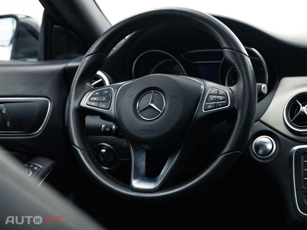Mercedes-Benz CLA 180 d Shooting Brake Urban Aut.