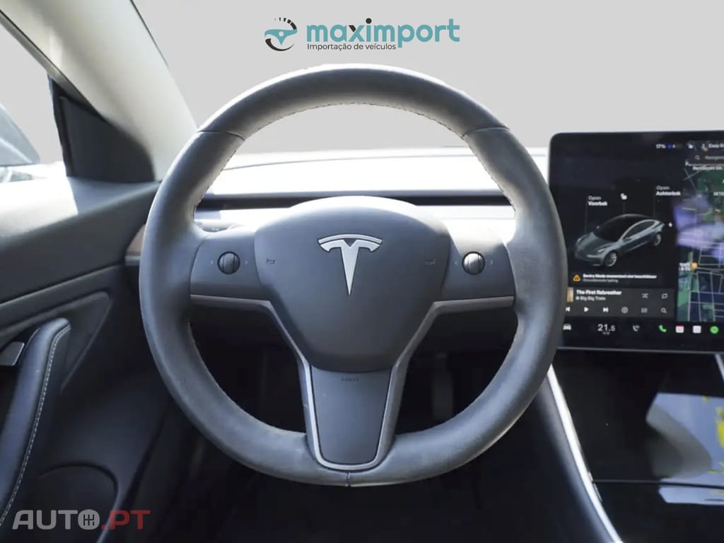 Tesla Model 3 Tração Traseira