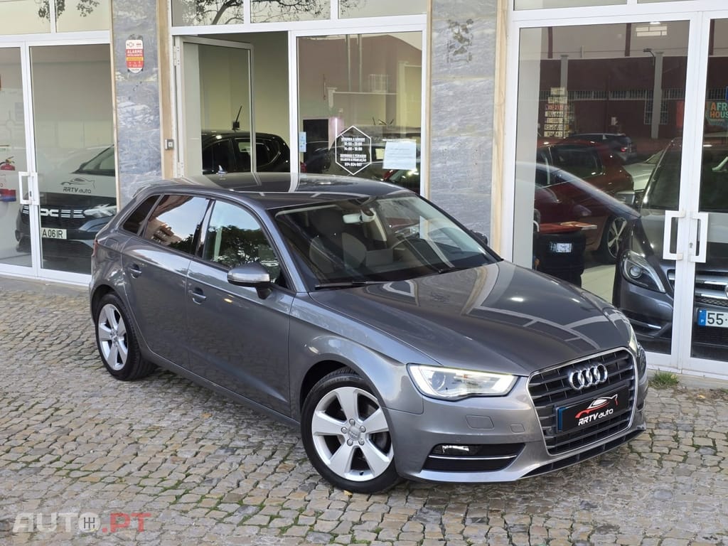 Audi A3 Sportback 1.6 TDI Attraction Ultra