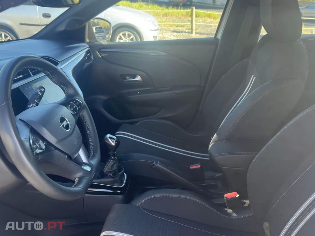 Opel Corsa 1.2 T GS