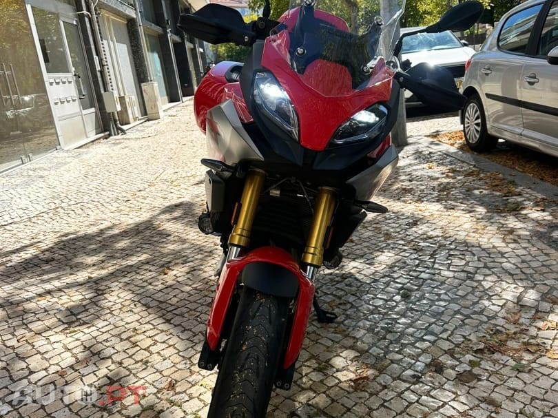 BMW F XR