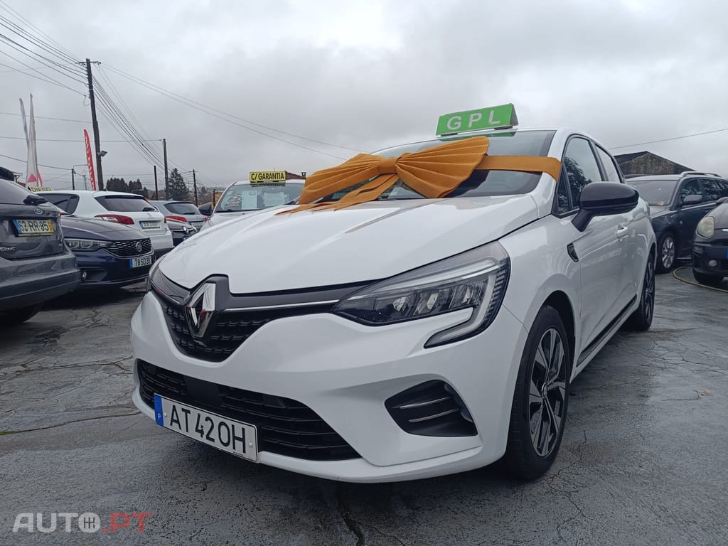 Renault Clio 1.0 TCe Limited Bi-Fuel