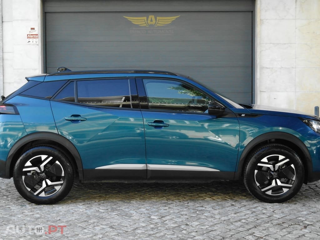 Peugeot E-2008 54 kWh Allure