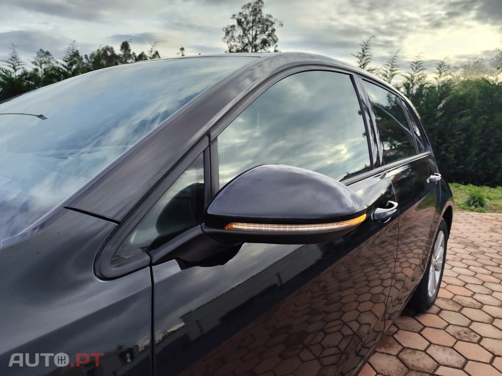 Volkswagen Golf 1.6 TDi Confortline