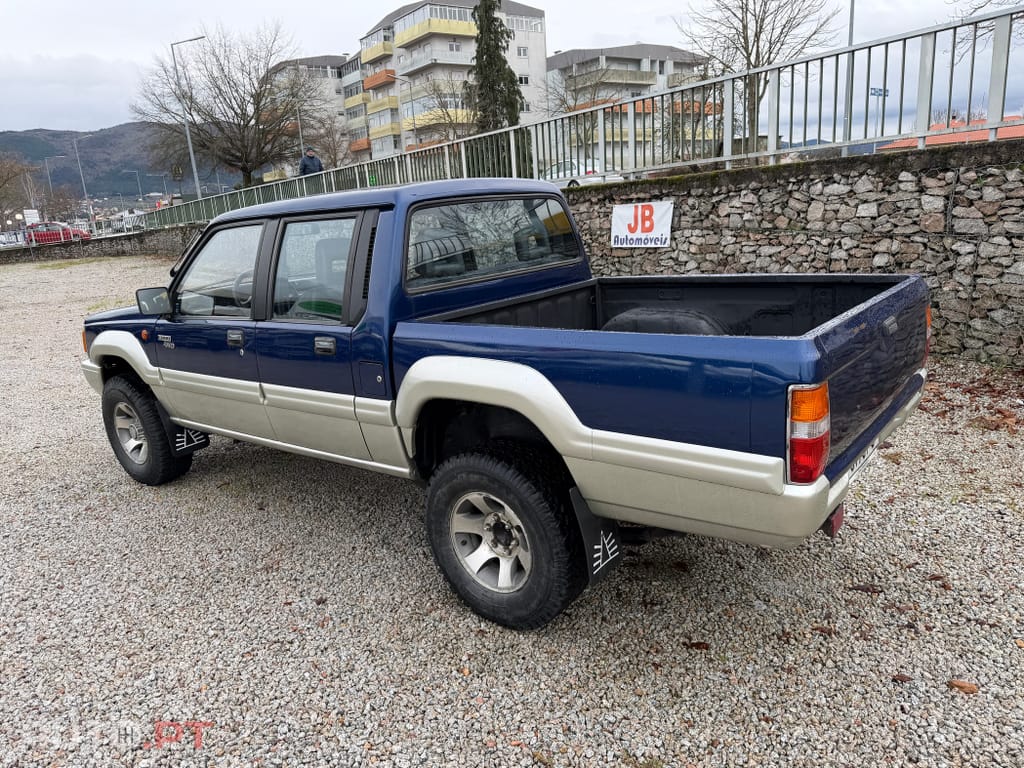 Mitsubishi L200 2.5 TD Strada