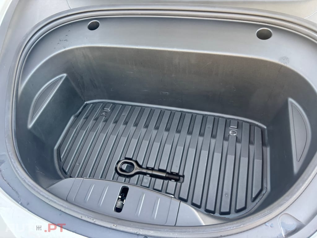 Tesla Model 3 Long Range Tração Integral