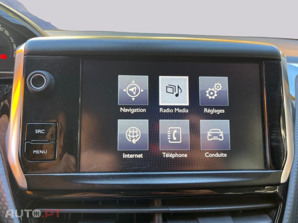 Peugeot 208  1.2 VTi Style