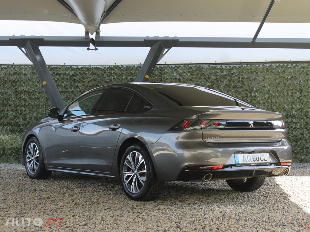 Peugeot 508 1.6 Hybrid Allure Pack e-EAT8