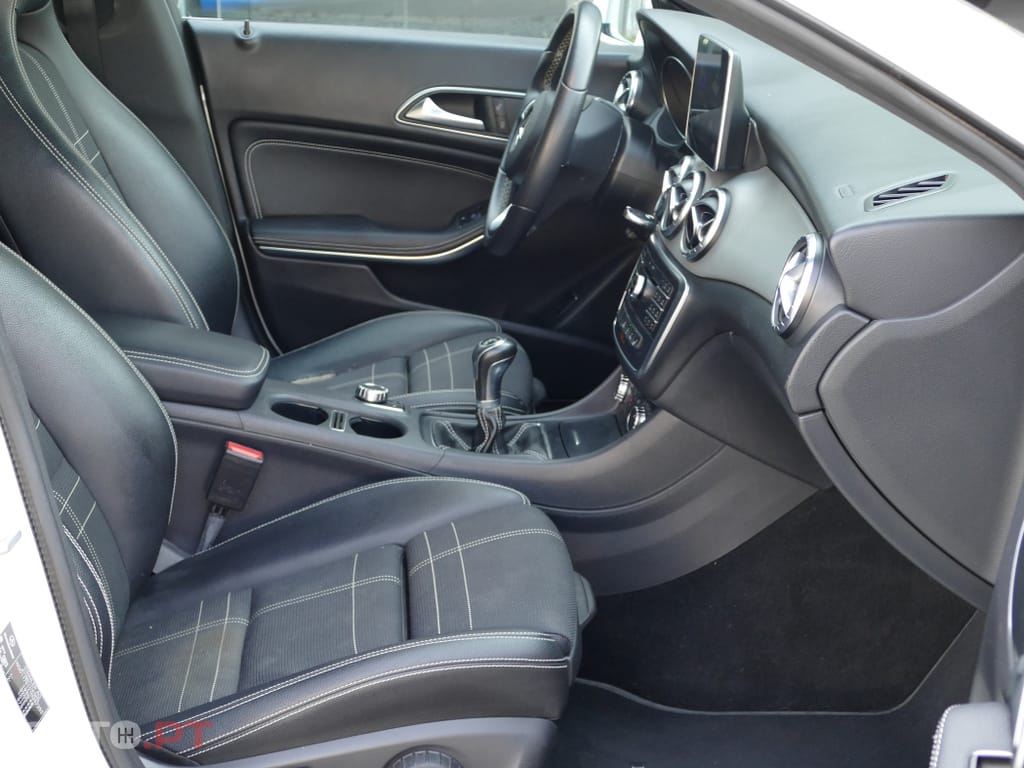 Mercedes-Benz CLA 180 d Shooting Brake Urban