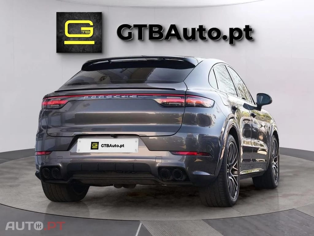 Porsche Cayenne E-Hybrid 