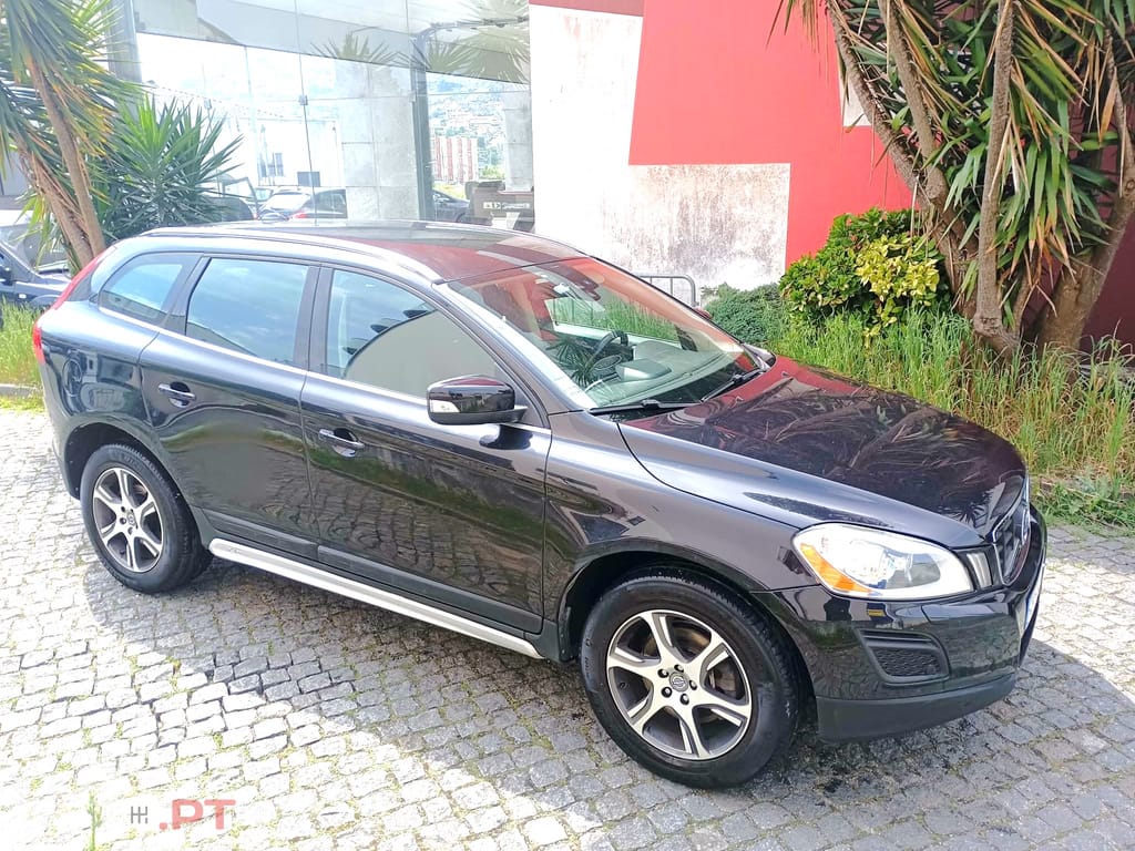 Volvo XC60 2.0 D3 Drive Summum 7 Lugares Nac