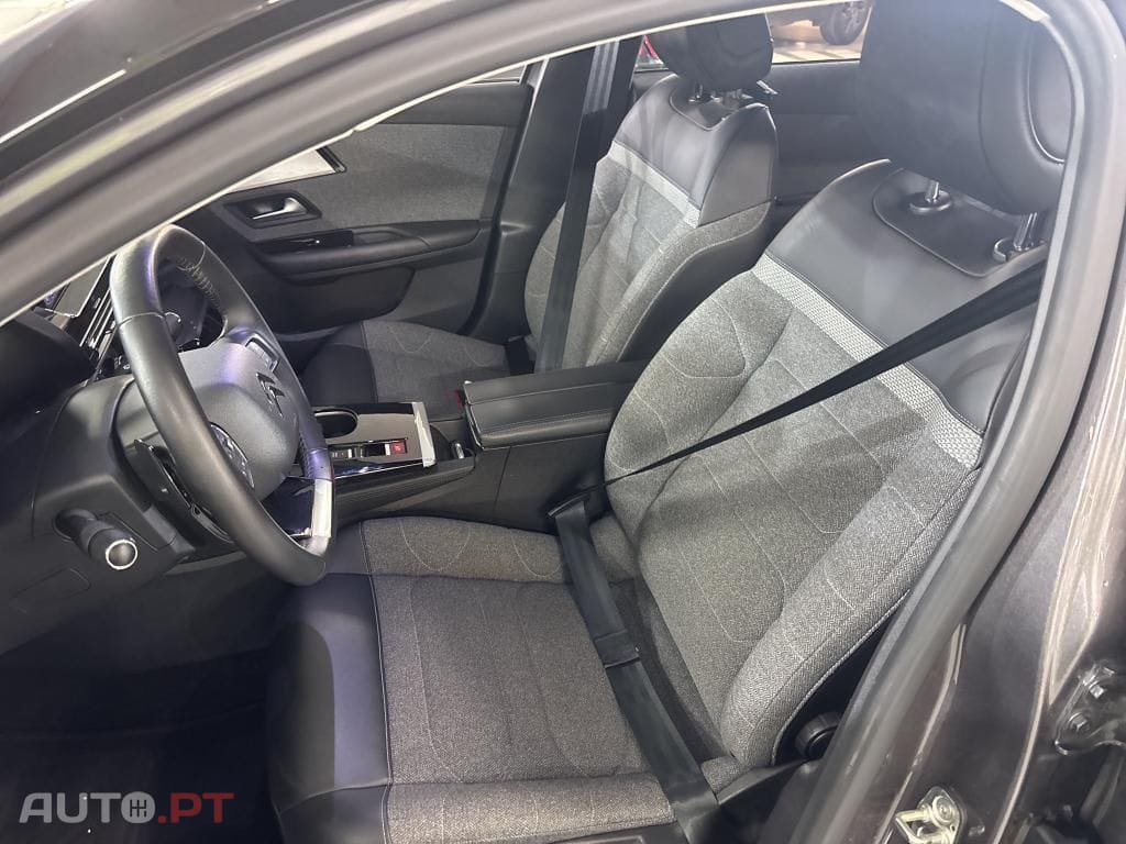 Citroen C5 1.6 Hybrid Feel Pack e-EAT8