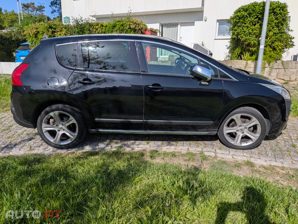 Peugeot 3008 Sport Allure 1.6 HDI 115 CV