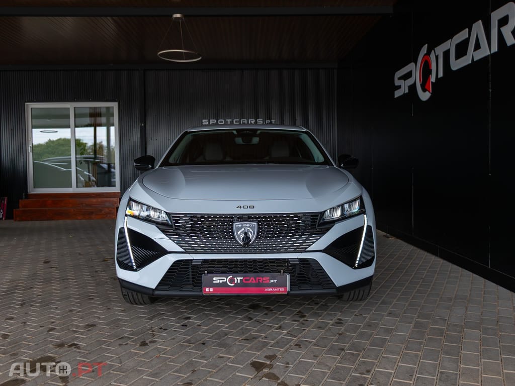 Peugeot 408 1.2 PureTech Allure EAT8