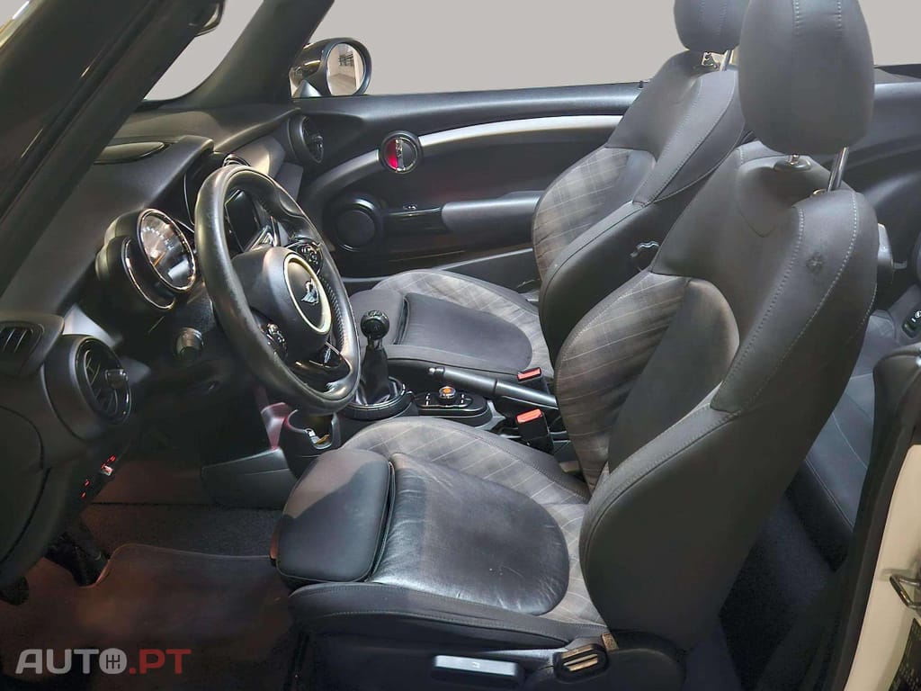 MINI Cabrio Cooper D