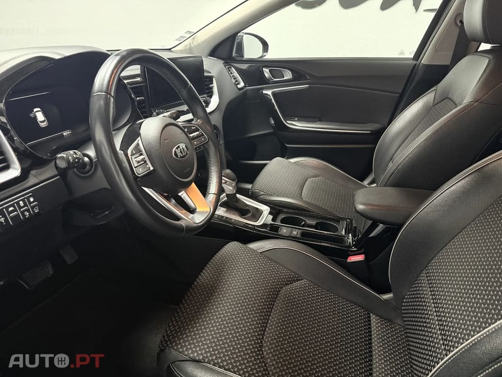 Kia Xceed 1.6 GDi PHEV Drive