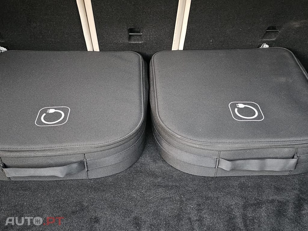 Mercedes-Benz CLA 250 250e hybrid plug-in