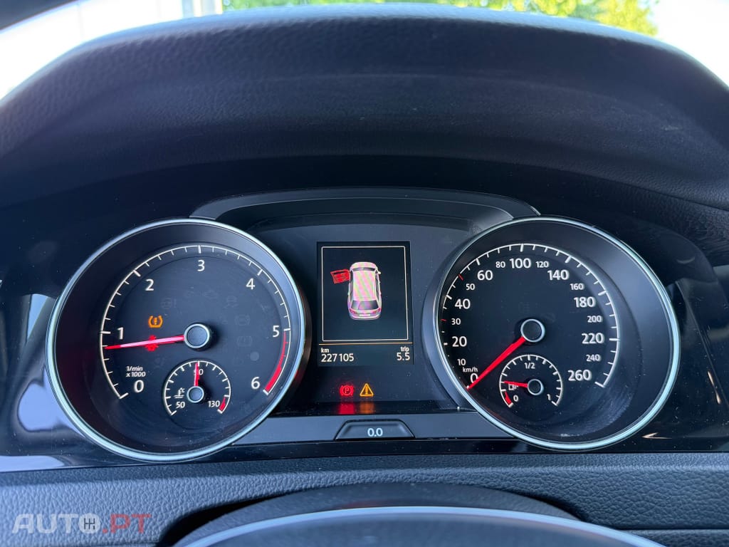 Volkswagen Golf Variant 1.6 TDi Highline DSG