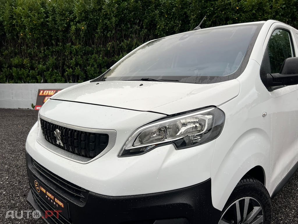 Peugeot Expert 2.0 BlueHDi L2H1 Premium Standard EAT8