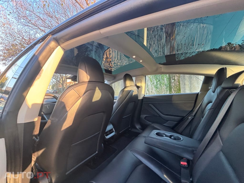 Tesla Model 3 Long Range Tração Integral