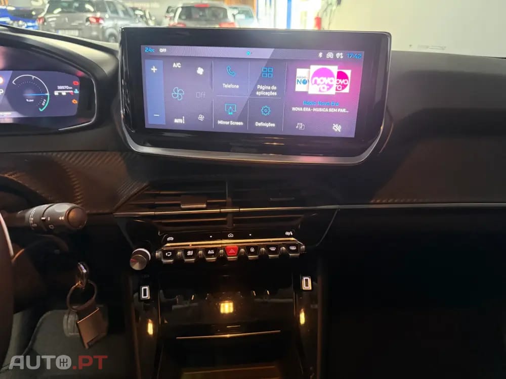 Peugeot 208 1.2 Hybrid Allure e-DCS6