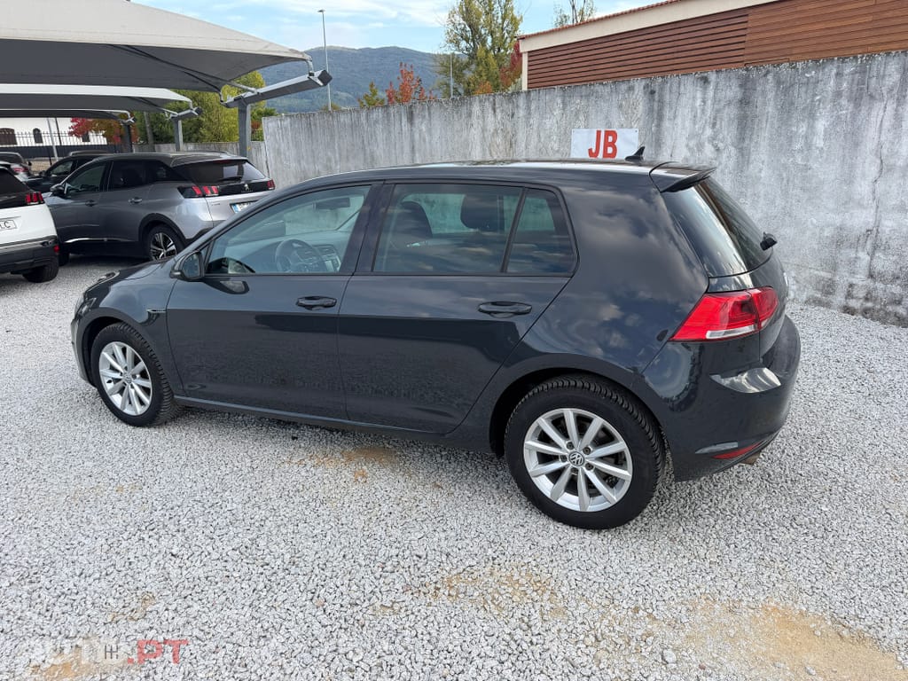 Volkswagen Golf 1.6 TDI BlueMotion Lounge