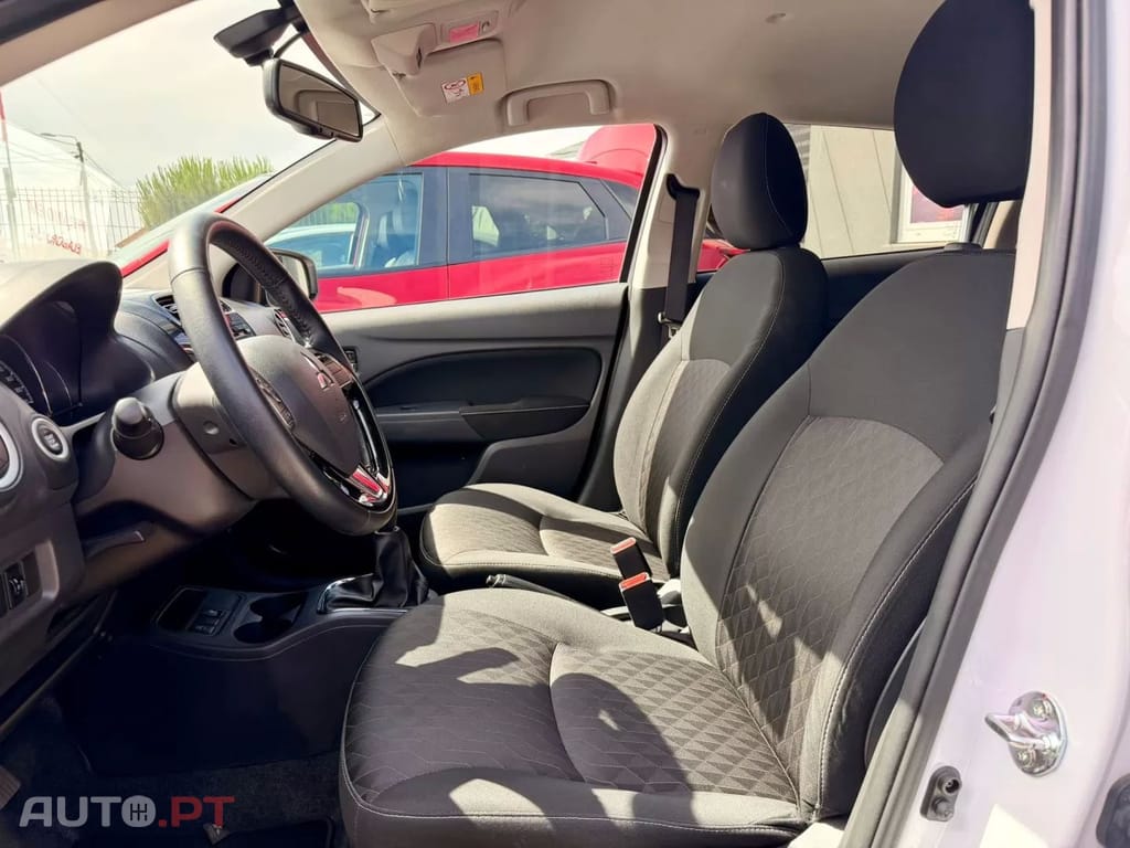 Mitsubishi Space Star 1.2 Intense