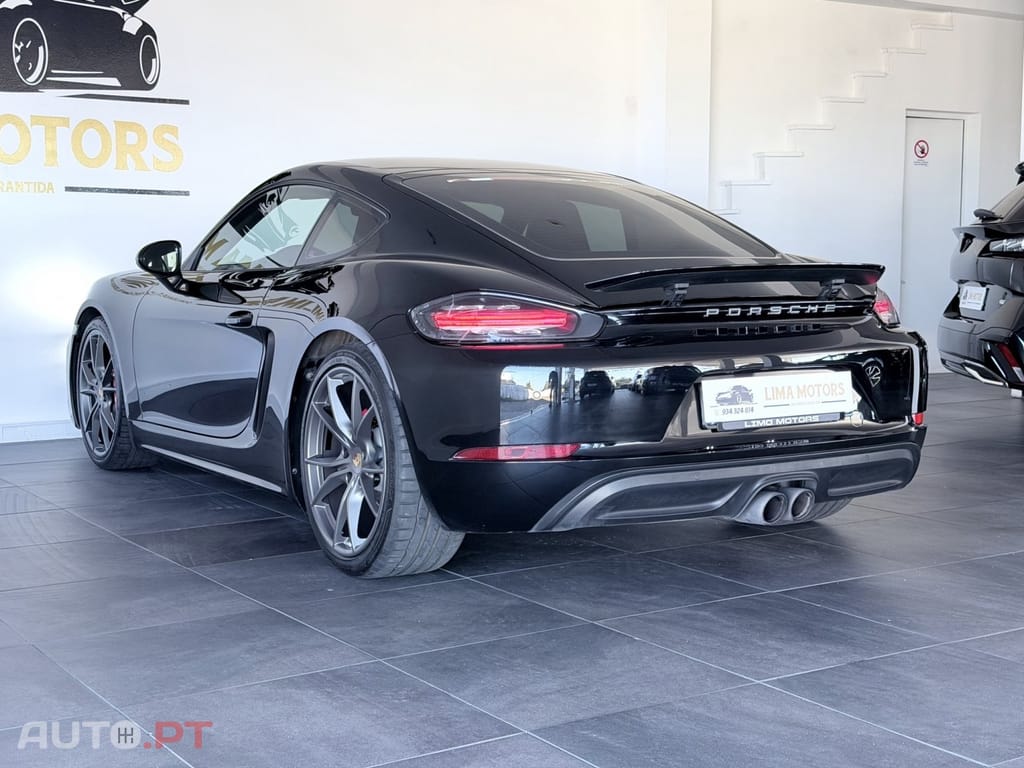 Porsche 718 2.0