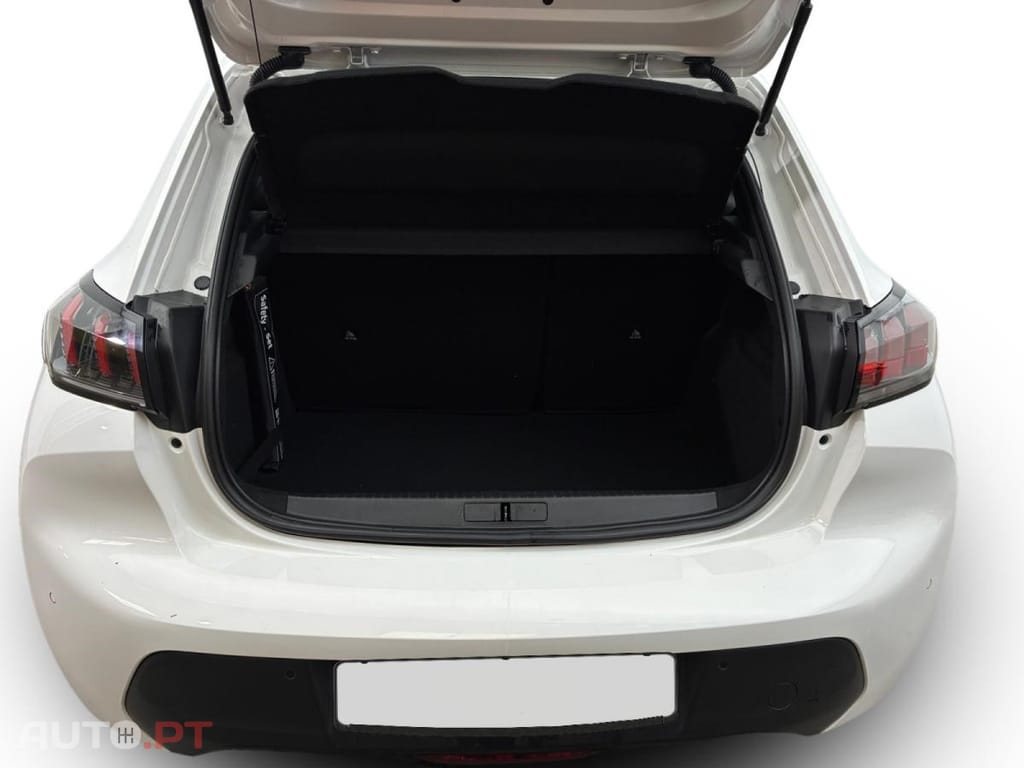 Peugeot E-208 50 kWh Style