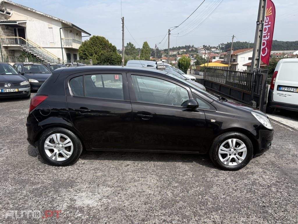 Opel Corsa 1.2 Enjoy