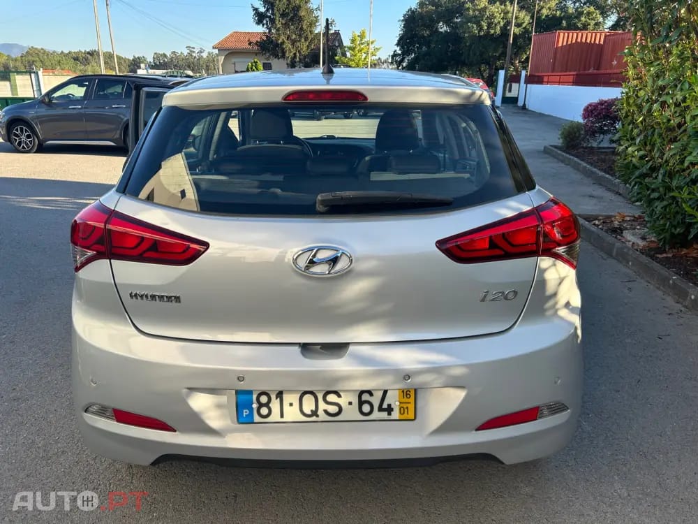 Hyundai i20 1.1 CRDi Comfort+Pack Look+JLL16