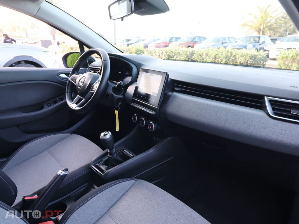 Renault Clio 1.0 TCe Techno CVT