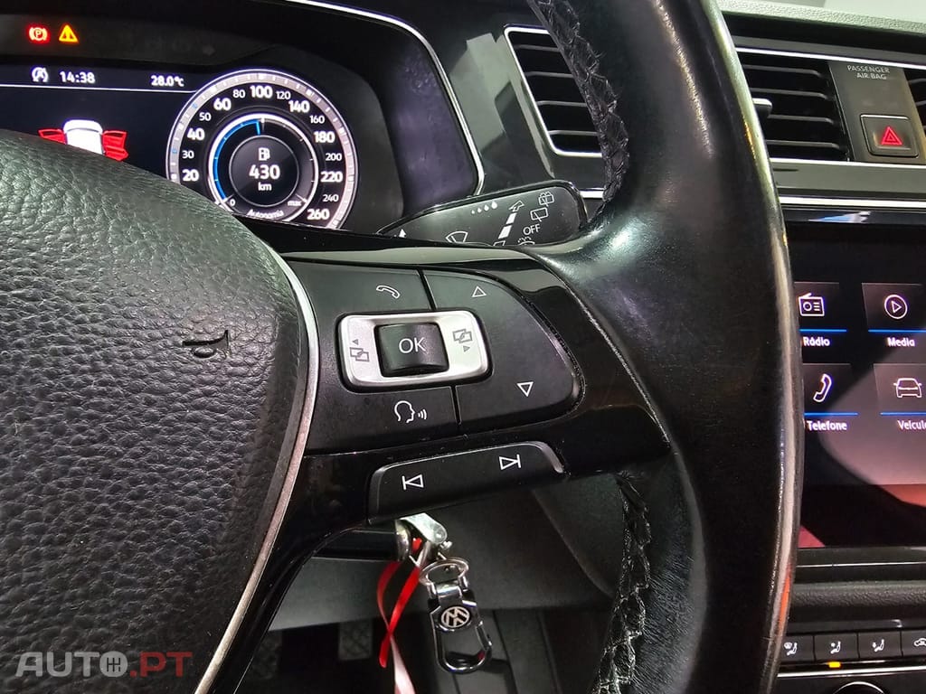 Volkswagen Tiguan 2.0 TDI R-Line DSG